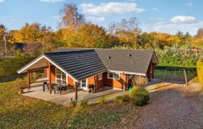 Nice Home In Glesborg With Wifi Glesborg